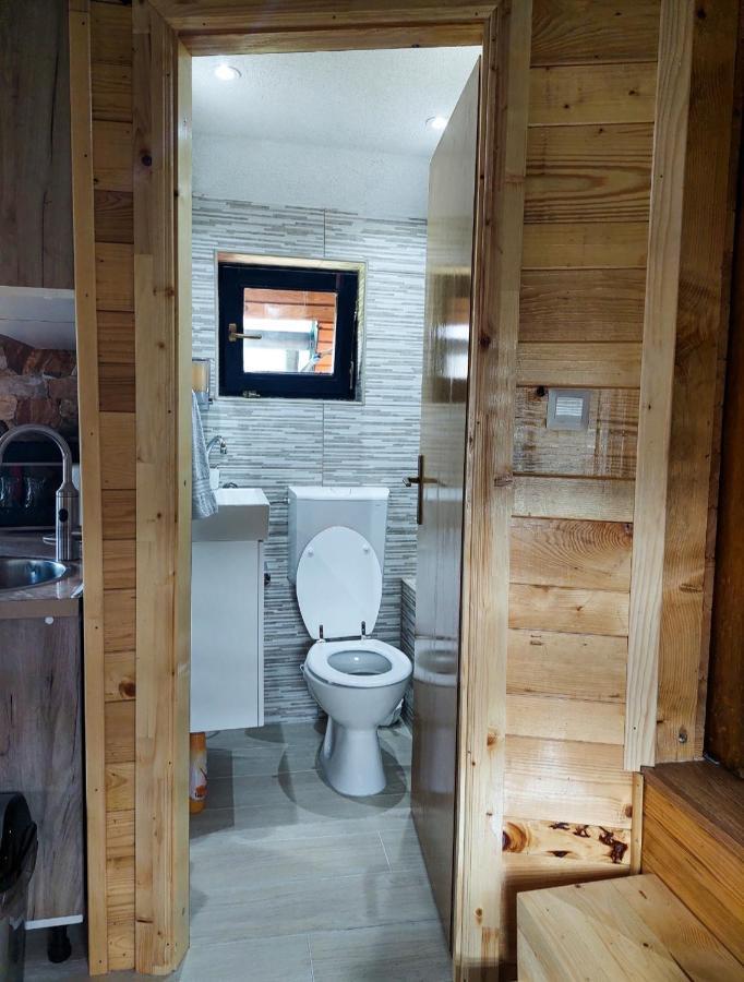 Hacienda Burzic Appartement Kulen Vakuf Buitenkant foto
