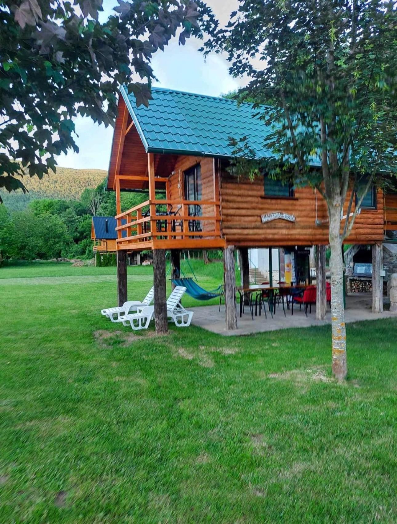 Hacienda Burzic Appartement Kulen Vakuf Buitenkant foto