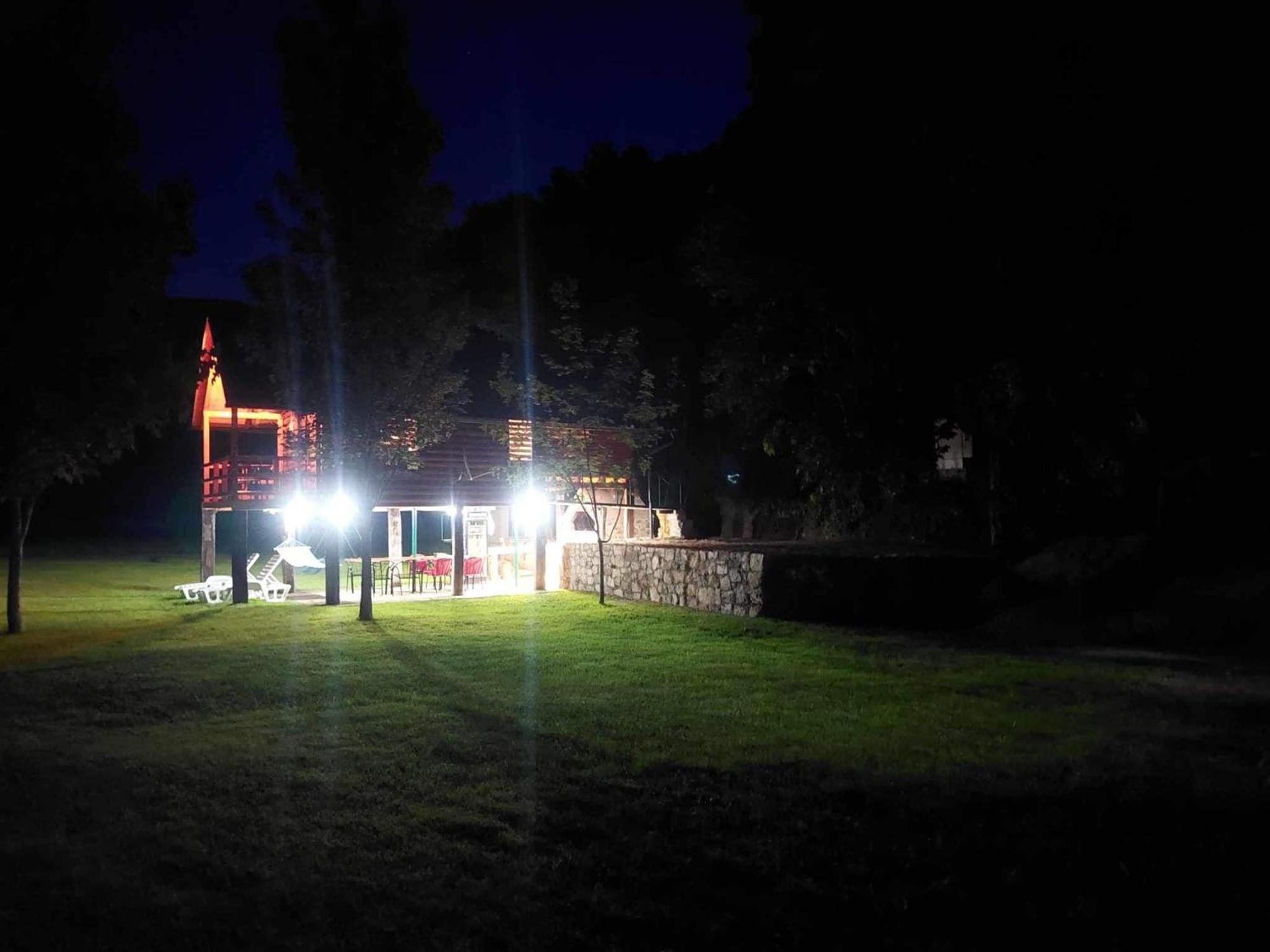 Hacienda Burzic Appartement Kulen Vakuf Buitenkant foto