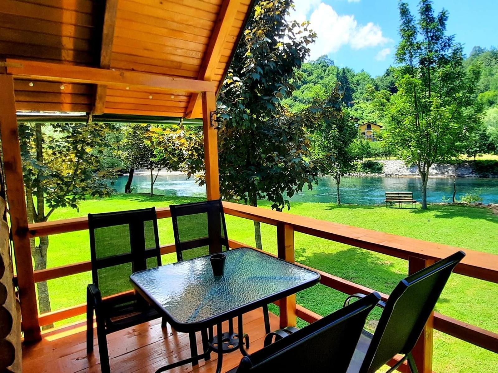Hacienda Burzic Appartement Kulen Vakuf Buitenkant foto